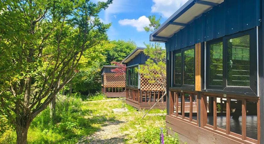 Muju camping Caravan Bed and Breakfast in South Korea