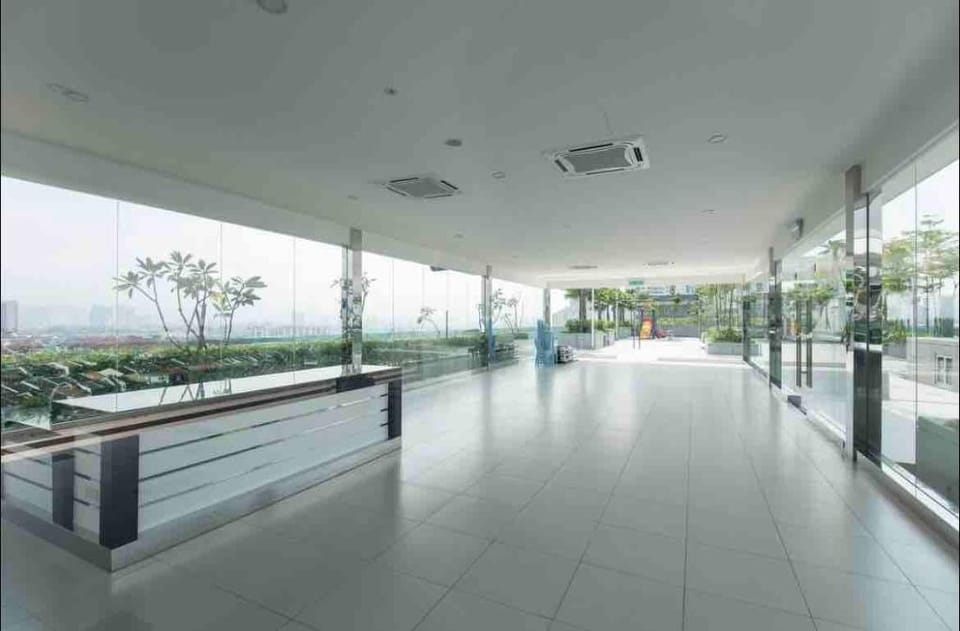 Suria North Kiara 500mbps Wi-Fi 3km-Desa Park City Apartment in Petaling Jaya