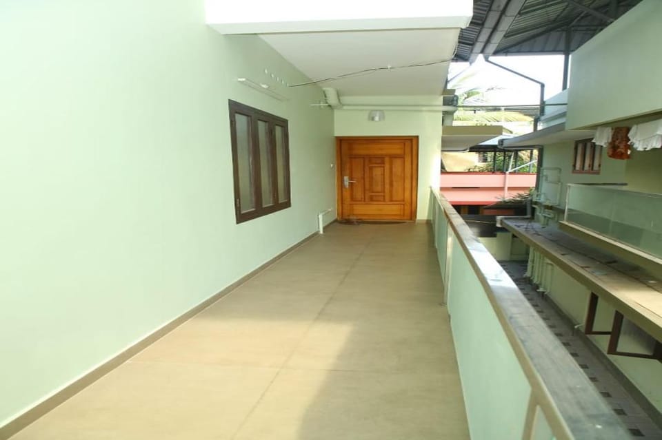 GREENVILLA RESIDENCY 1BHK APARTMENT 808 Apartment in Kochi