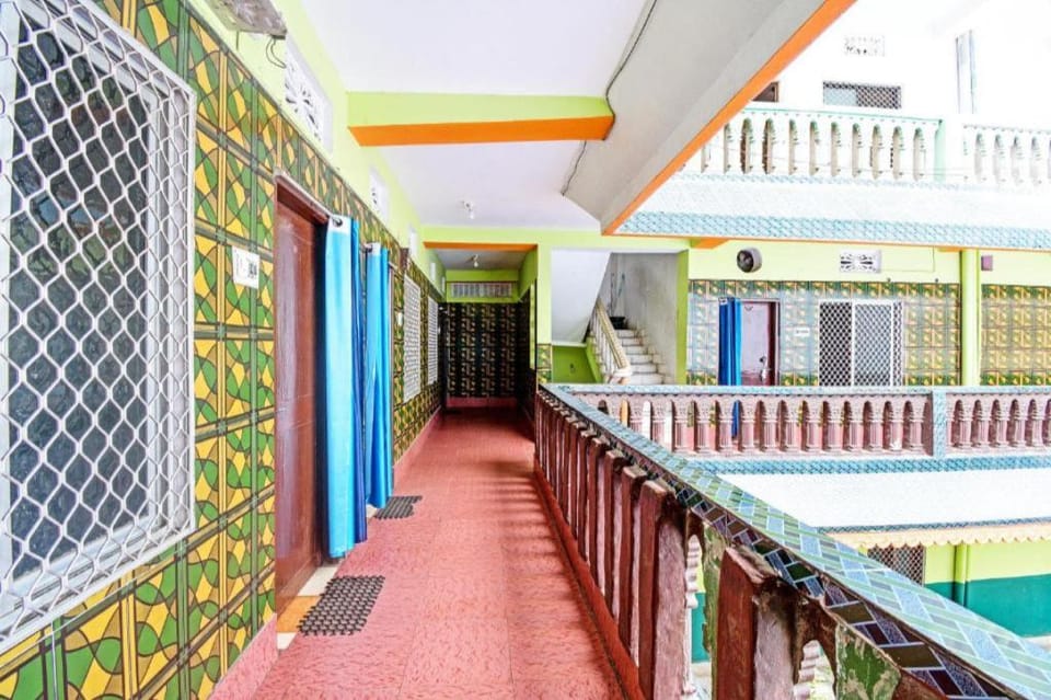 Goroomgo Sri Ram Guest House Puri - Near Sea Beach Hotel in Puri