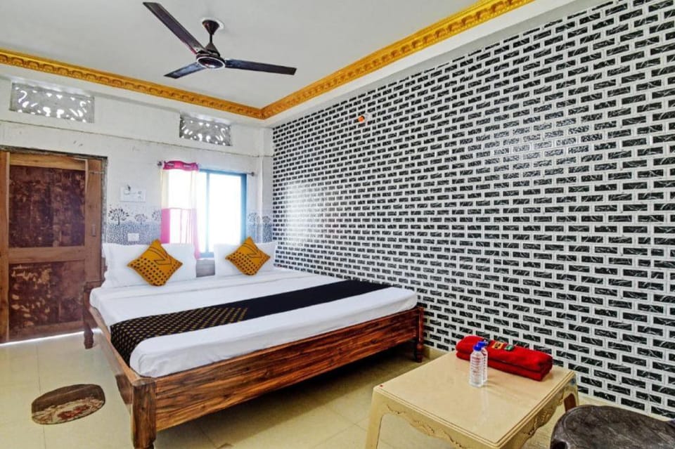 Goroomgo Sri Ram Guest House Puri - Near Sea Beach Hotel in Puri