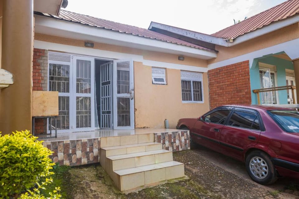 The Green Bukasa  Apartment in Kampala