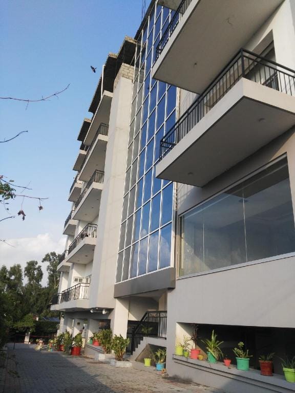 Lake View Apartments & Executive Accommodation Apartment in Islamabad