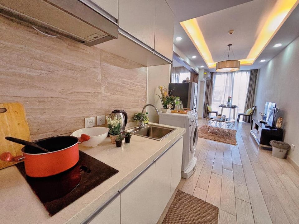 Cozy Room/balcony/Pool/MAYA/Nimman Rd./Parking lot Apartment in Chiang Mai