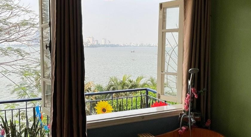 ZoomHome Apartment in Hanoi