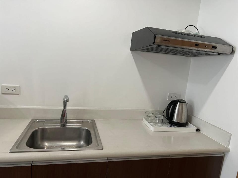 Deream Bay Embassy Apartment in Quezon City