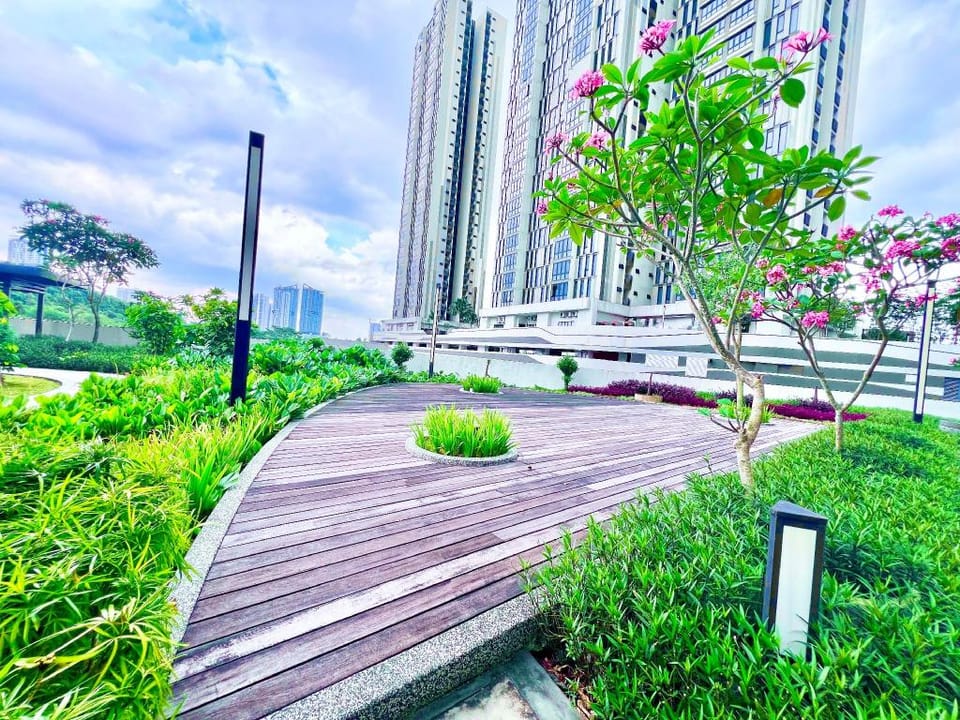 Kairos Comfort Spacious Suite for Families 1-12pax Apartment in Johor
