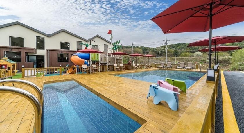 Gapyeong BB Kids Pool Villa Bed and Breakfast in Gyeonggi-do