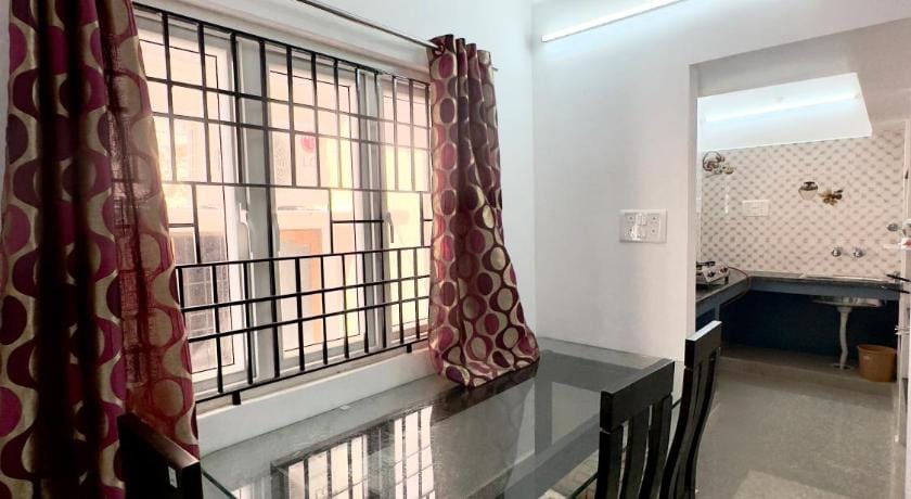 Sishya Hotels & Service Apartment Thoraipakkam, Chennai OMR, IT Expressway Apartment in Chennai