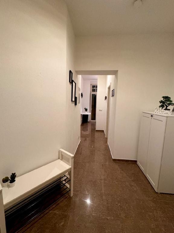 2 Raum Wohnung direkt am Südring Apartment in Magdeburg