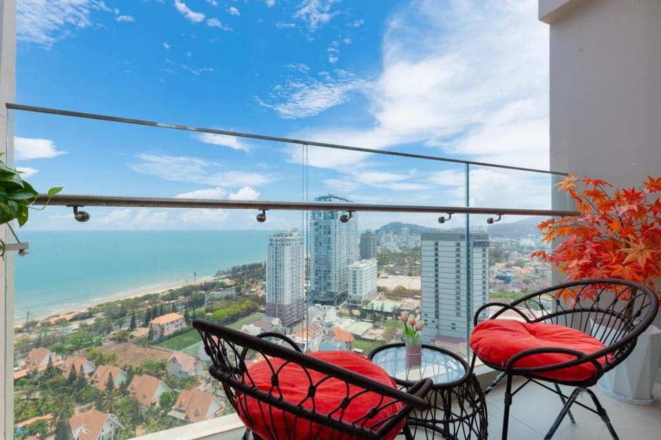 OCEAN HOUSE VUNGTAU VIP Luxury3Beds with OceanView Apartment in Vung Tau