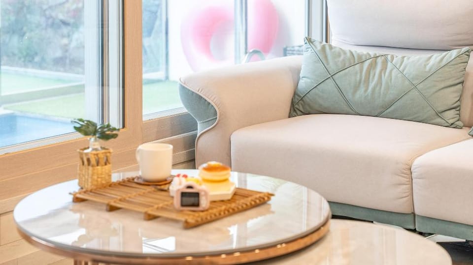 Namhae Eagless Poolvilla Pension Bed and Breakfast in South Korea