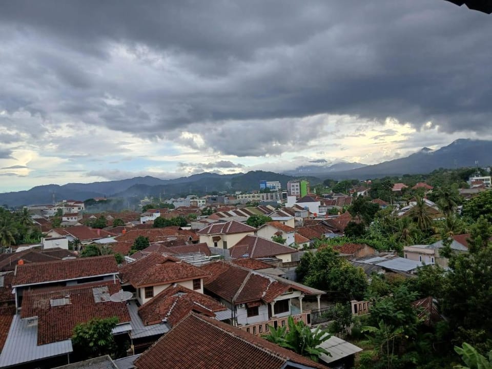 Aquila Family Homestay Vacation rental in Indonesia