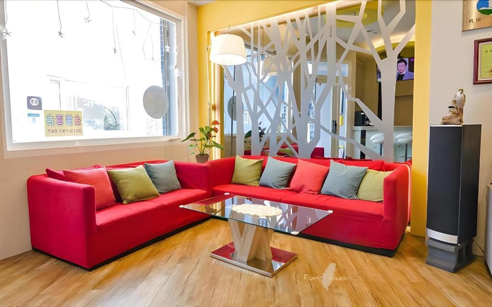 Pacific Inn Bed and Breakfast in Hengchun Township