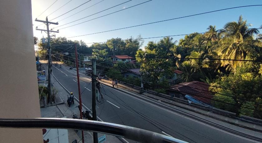 R & R (Rest & Relax) Guesthouse Hotel in Northern Mindanao