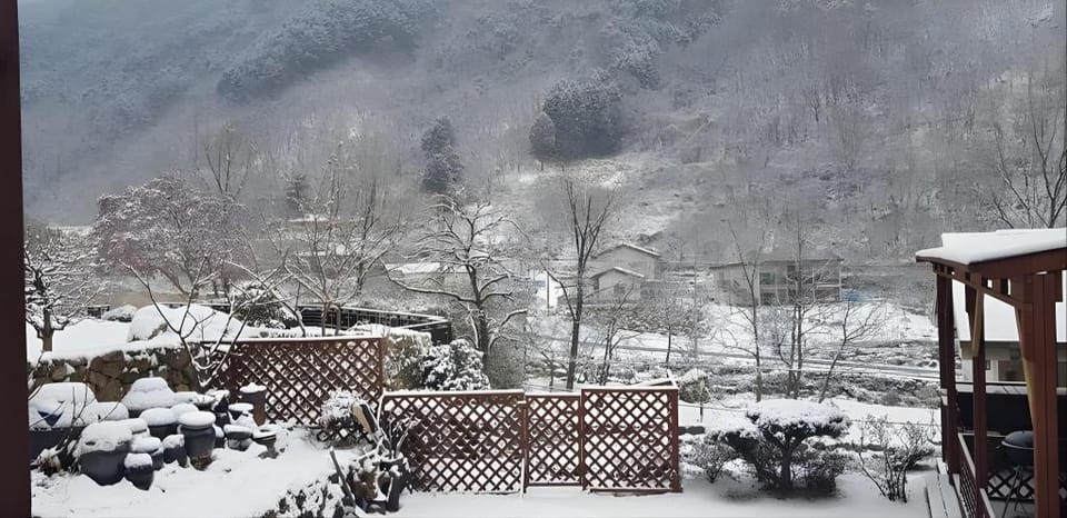 Hadong Jiri Mountain Saesori Pension Bed and Breakfast in South Korea