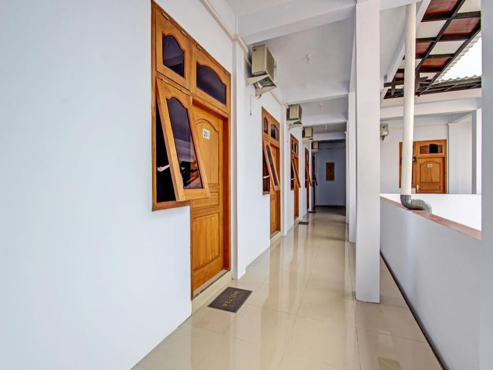 Capital O 92436 Wisma Syariah Nabil Hotel in West Java