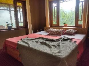 Khushmita Boutique homestay Laida Vacation rental in Himachal Pradesh