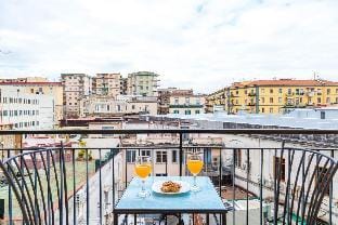 Chiara Modern Apartment by Wonderful Italy Apartment in Naples