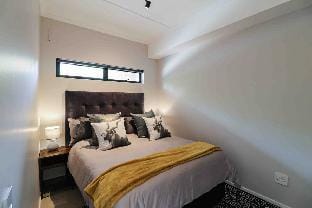Cozy- Elegant|Calm-Near Shops-Uncapped Wi-Fi Vacation rental in Sandton