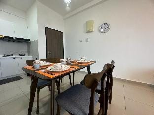 Novo 8 Residences Family Suite Apartment in Malacca