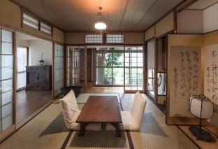 Near Philosopher's Walk.  Kyo-Machiya. Vacation rental in Kyoto