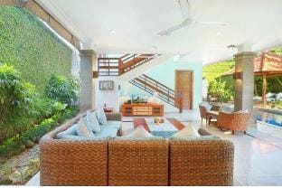 Gorgeous 3 BR With Private Pool ZN01 Villa in Ubud