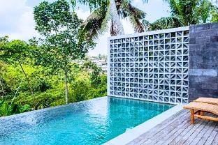 Cozy 2BR Private Pool ZN03 Villa in Tampaksiring