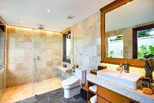 Entire 2BR Royal Ricefield Pool ZN10 Villa in Ubud