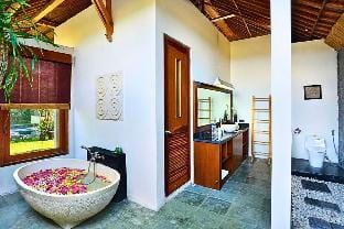 Entire 2BR Private Pool ZN05 Villa in Ubud