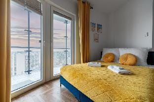 Apartamenty Wola Tower Classic Apartment in Warsaw