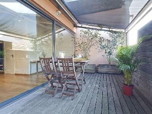 Penthouse with Large Terrace next to Teknon Apartment in Barcelona