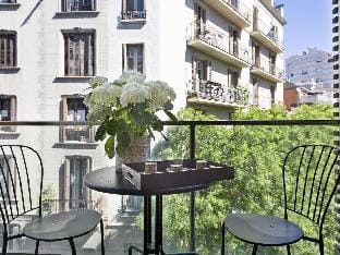 Apartment in Sarrià Pedralbes w/ Balcony for 6 Apartment in Barcelona