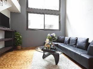 Best Location, in the Center of Barcelona for 7 Apartment in Barcelona