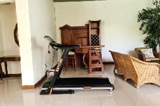 Villa Mimosa 4 bedroom di Nusa Dua Villa in Kuta Selatan