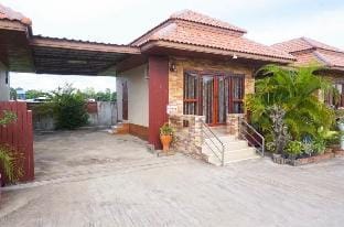 Leelawadee Resort Roi Et Vacation rental in Laos