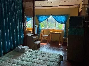 Pee Homestay and Massage Vacation rental in Laos