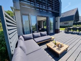 Water Villa in Balk with Lake Access Vacation rental in Friesland, Netherlands