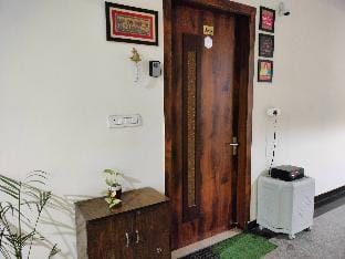 Blue Heart Home  1 BHK-Spacious Flat in Tapovan. Apartment in Rishikesh