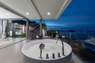Ultra Deluxe 4br Villa Moonstar w/Pool & Oceanview Villa in Ko Samui