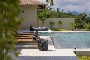 Designer's Delight: Lilly Belle: 2 Bed Pool Villa Villa in Ko Samui
