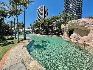 Diamond Beach Resort, Family Convenience #66 Apartment in Mermaid Beach