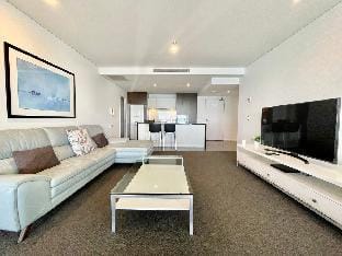Luxury Wave Apt Broadbeach 2203 Apartment in Gold Coast