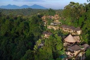 Ambara With Garden View 1 BR Deluxe Suite Y027 Villa in Ubud
