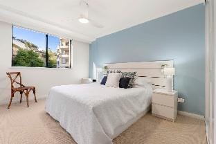 Walking Distance to Darling Harbour Apartment in Sydney
