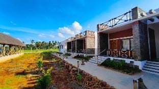 Hampi delmont.
bind with nature. Apartment in Karnataka