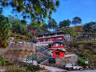 Safarmaina Resort A Brookside Retreat With A Pool Vacation rental in Himachal Pradesh