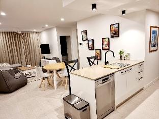 Maroochy City Lights@Thecosmopolitan Unit 20802 Apartment in Maroochydore