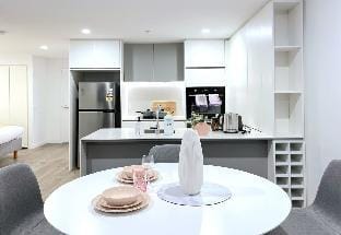 Pride Moonee Ponds 1B2B Nest Apartment in Melbourne