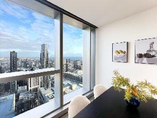 Luxury CBD Skyline View Apartment LV58 Apartment in Melbourne